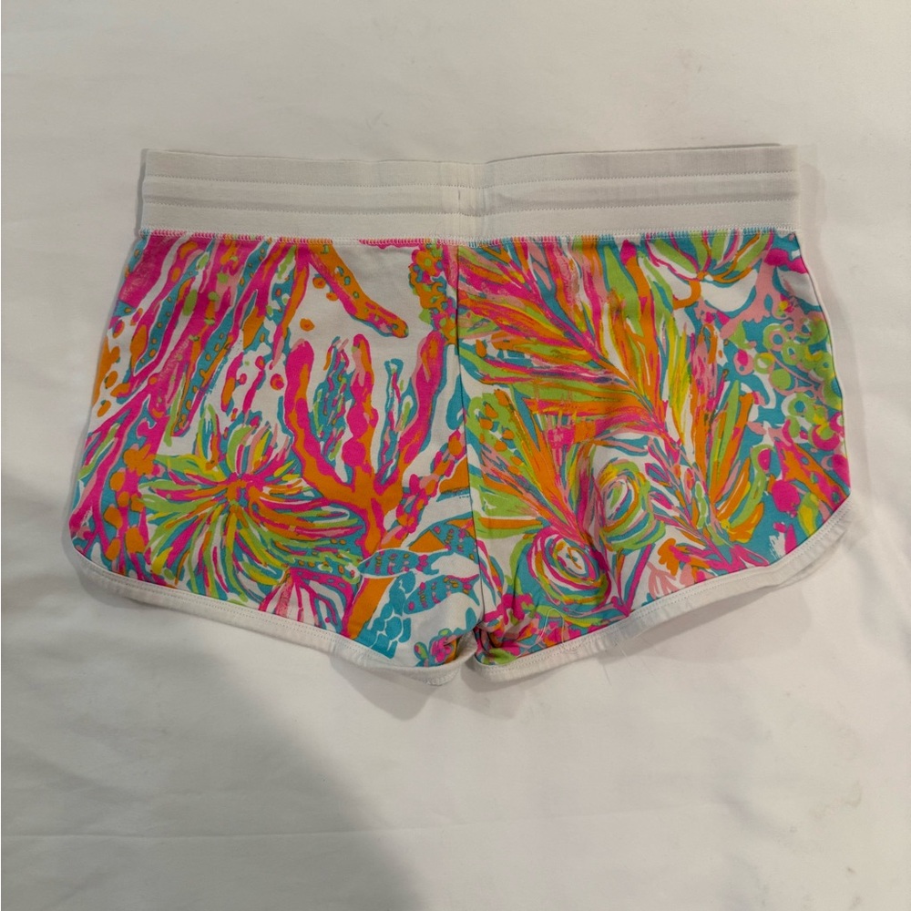Lilly Pulitzer Pink and White Shorts - Picture 2 of 3